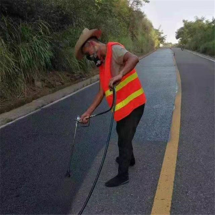 淮北 彩色防滑路面的底涂是保障路面附着力